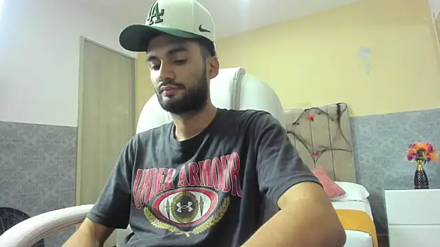 Snapshot of Ryan_Jackson_ chatting on October 2, 2025, 11:08 pm Ryan Jackson  online show from October 2, 2025, 11:08 pm