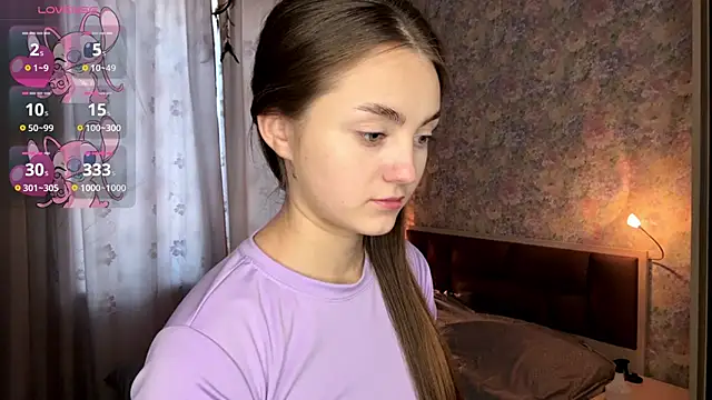 Snapshot of LoraDavi chatting on February 18, 2026, 8:44 am LoraDavi online show from February 18, 2026, 8:44 am