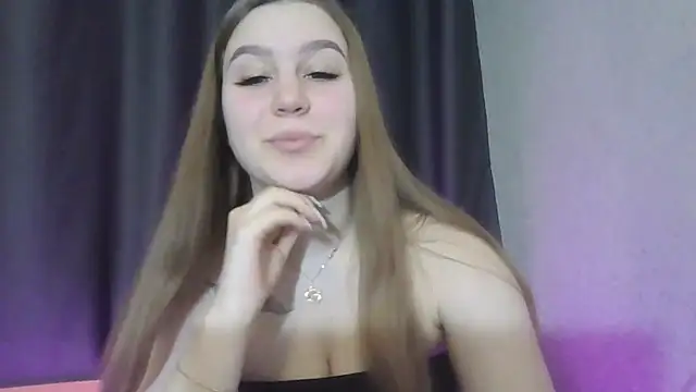 yourhoney Lola  online show from December 22, 2025, 3:01 pm