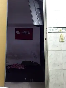 Snapshot of SweettyNaugthy chatting on January 19, 2026, 8:07 am SweettyNaugthy online show from January 19, 2026, 8:07 am