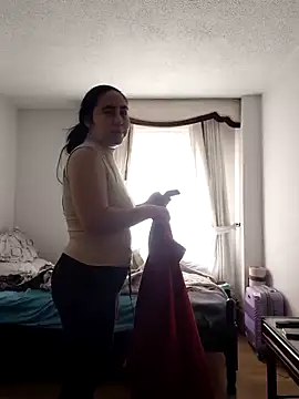 Snapshot of SweettyNaugthy chatting on February 4, 2026, 4:13 pm SweettyNaugthy online show from February 4, 2026, 4:13 pm