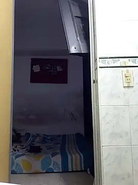 Snapshot of SweettyNaugthy chatting on March 3, 2026, 7:37 am SweettyNaugthy online show from March 3, 2026, 7:37 am