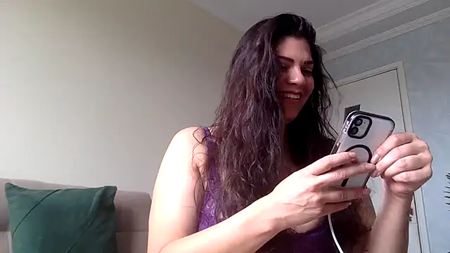 Snapshot of Melissa_Noir chatting on October 15, 2025, 12:35 pm Melissa Noir online show from October 15, 2025, 12:35 pm