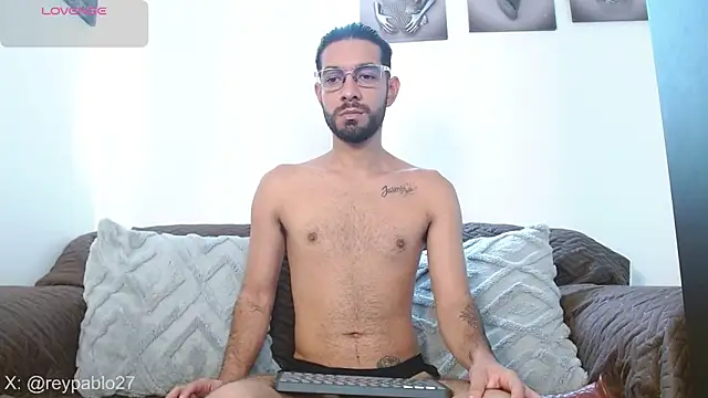 ReyPablo1 online show from November 23, 2025, 5:01 pm