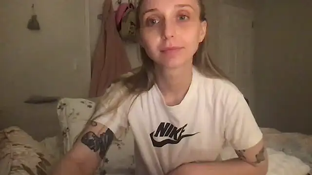 Snapshot of rose_puzzy69 chatting on February 9, 2026, 1:47 am rose puzzy69 online show from February 9, 2026, 1:47 am