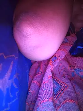 Villageanuty online show from November 22, 2025, 5:45 pm