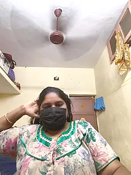 Villageanuty online show from November 25, 2025, 3:40 am