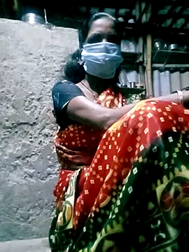 Snapshot of Tamilauntyhot chatting on October 17, 2025, 1:53 am Tamilauntyhot online show from October 17, 2025, 1:53 am