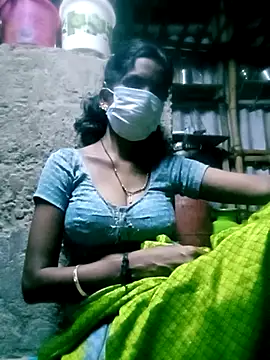 Snapshot of Tamilauntyhot chatting on October 18, 2025, 2:57 am Tamilauntyhot online show from October 18, 2025, 2:57 am