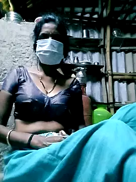 Snapshot of Tamilauntyhot chatting on October 13, 2025, 1:40 am Tamilauntyhot online show from October 13, 2025, 1:40 am