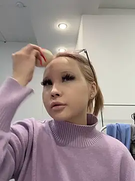 Snapshot of AsiaVegas chatting on October 23, 2025, 3:43 pm AsiaVegas online show from October 23, 2025, 3:43 pm