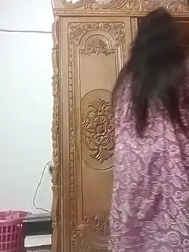 Snapshot of Farihasultana@xh chatting on October 16, 2025, 6:27 pm Farihasultanaxh online show from October 16, 2025, 6:27 pm