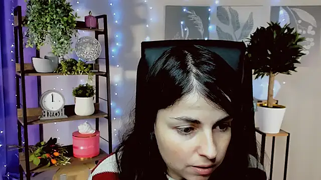 MartaEdams online show from January 12, 2026, 6:20 am