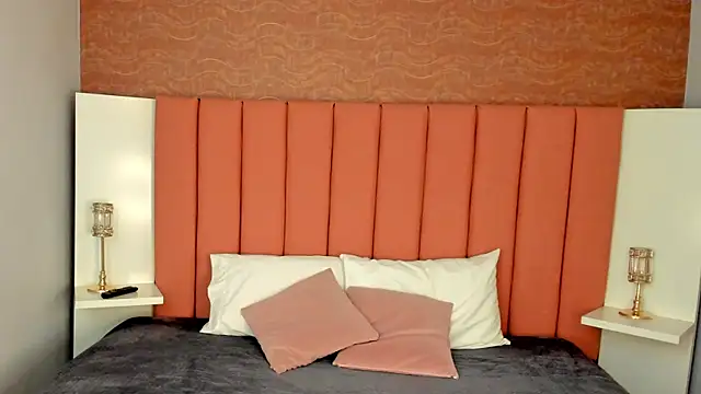 SamayRyann online show from March 26, 2026, 1:42 pm