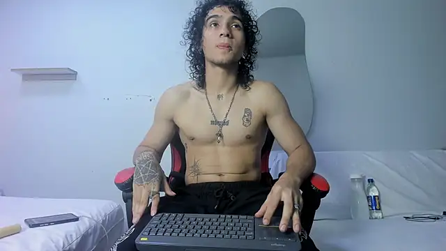 JackesTaylor online show from April 27, 2026, 5:27 am