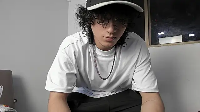 JackesTaylor online show from November 28, 2025, 11:49 pm