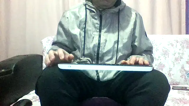 st206boy online show from January 8, 2026, 7:42 pm