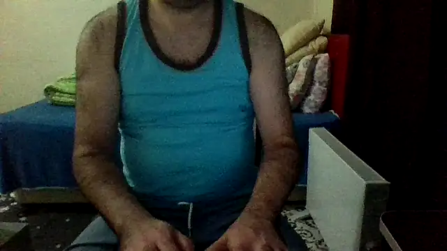 Snapshot of st206boy chatting on October 19, 2025, 1:30 am st206boy online show from October 19, 2025, 1:30 am