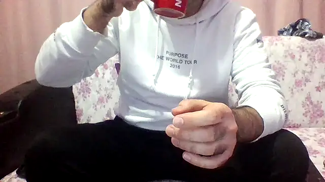 st206boy online show from December 2, 2025, 8:10 pm