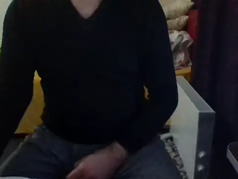 Snapshot of st206boy chatting on October 1, 2025, 11:30 pm st206boy online show from October 1, 2025, 11:30 pm