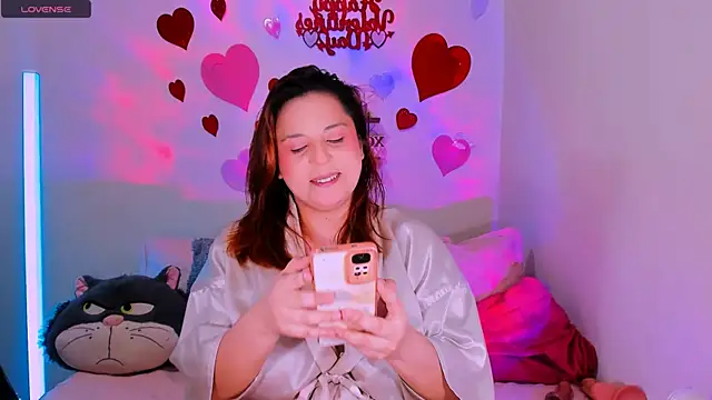 Snapshot of Rosie_Good_girl chatting on April 18, 2026, 3:31 am Rosie Good girl online show from April 18, 2026, 3:31 am