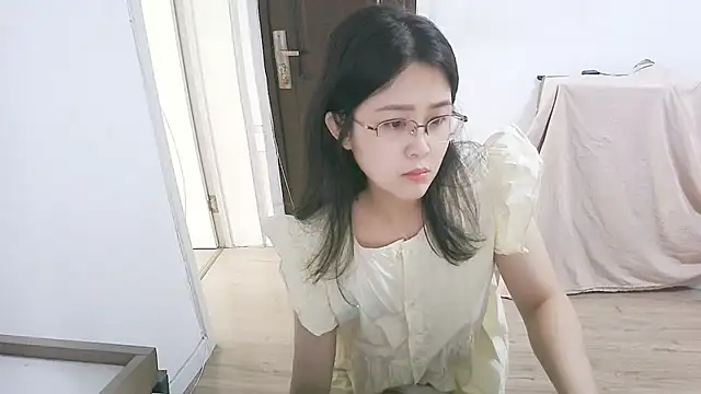 Snapshot of 98bunny chatting on June 24, 2026, 2:32 am 98bunny online show from June 24, 2026, 2:32 am