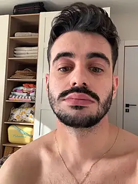 Carl242000 online show from October 3, 2025, 8:27 am