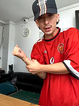 Jacobs0 online show from November 19, 2025, 7:25 pm