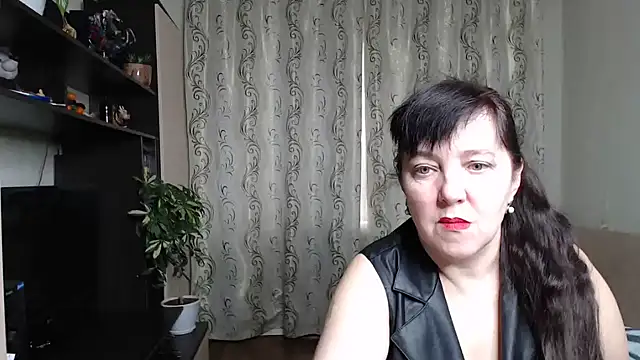 Snapshot of Illusionq chatting on October 21, 2025, 4:56 am Illusionq online show from October 21, 2025, 4:56 am