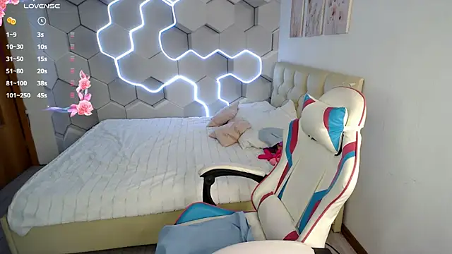 Snapshot of aliicemeow chatting on July 9, 2026, 2:34 am aliicemeow online show from July 9, 2026, 2:34 am