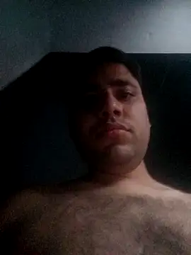 Desirock001 online show from April 4, 2026, 1:17 pm