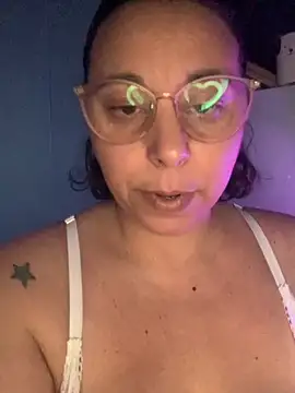 LupeLok online show from October 11, 2025, 10:33 pm