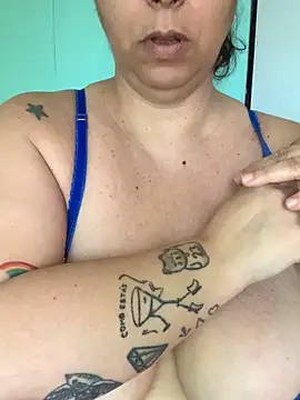 LupeLok online show from October 7, 2025, 3:57 pm