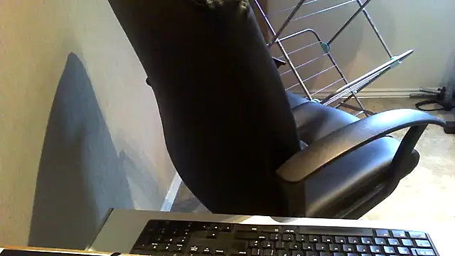 Snapshot of rogpb chatting on February 7, 2026, 9:50 am rogpb online show from February 7, 2026, 9:50 am