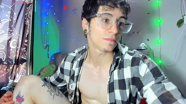 puepleholly online show from February 10, 2026, 12:48 pm