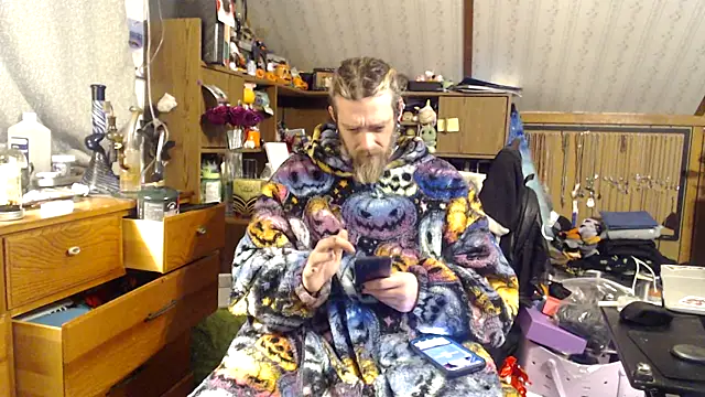 thejuicybacon online show from February 8, 2026, 12:47 pm