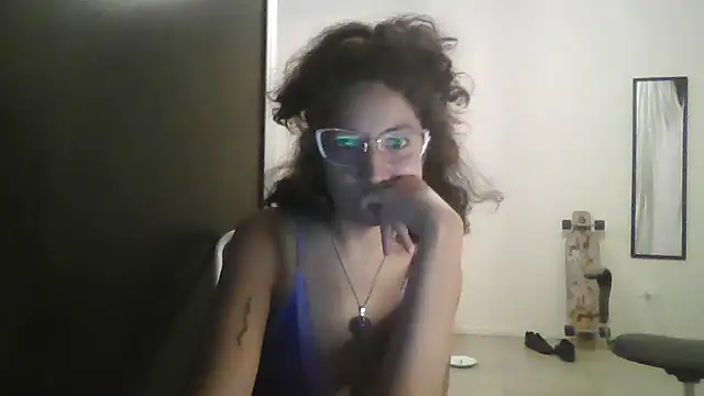 loliporomero online show from February 16, 2026, 2:54 am