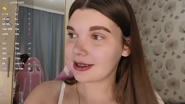 Snapshot of _cute_ice chatting on November 22, 2025, 6:34 am cute ice online show from November 22, 2025, 6:34 am