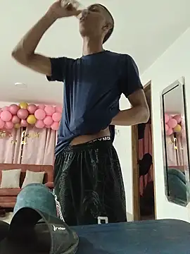 miguelmarcus online show from June 12, 2026, 1:14 am