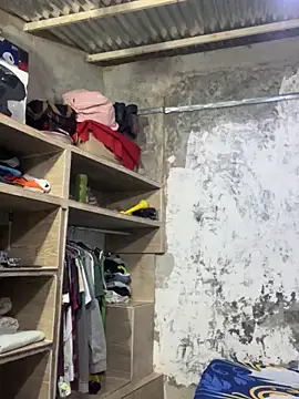 ikaro21 online show from February 14, 2026, 6:46 am