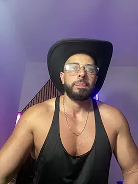 Snapshot of magnumchris chatting on February 20, 2026, 11:50 pm magnumchris online show from February 20, 2026, 11:50 pm