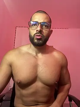 magnumchris online show from April 3, 2026, 3:07 pm