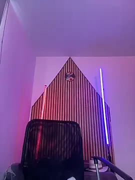 magnumchris online show from March 24, 2026, 3:23 pm