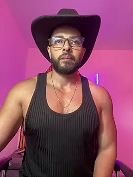 Snapshot of magnumchris chatting on February 23, 2026, 11:16 pm magnumchris online show from February 23, 2026, 11:16 pm