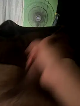 Eduardo 211205 online show from October 8, 2025, 2:18 pm