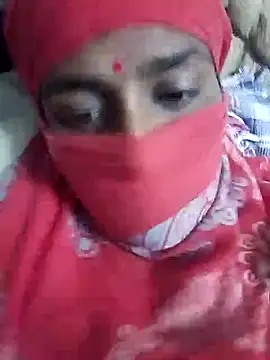 aunty sumy online show from November 11, 2025, 1:39 pm