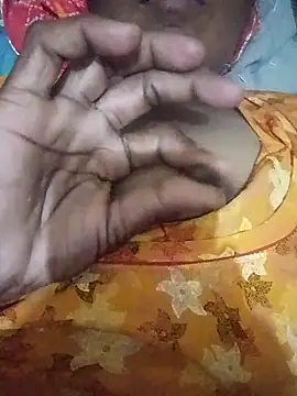 aunty sumy online show from October 31, 2025, 2:08 am