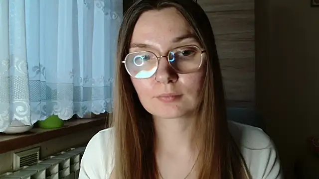 LooveELLYx online show from December 3, 2025, 2:38 pm