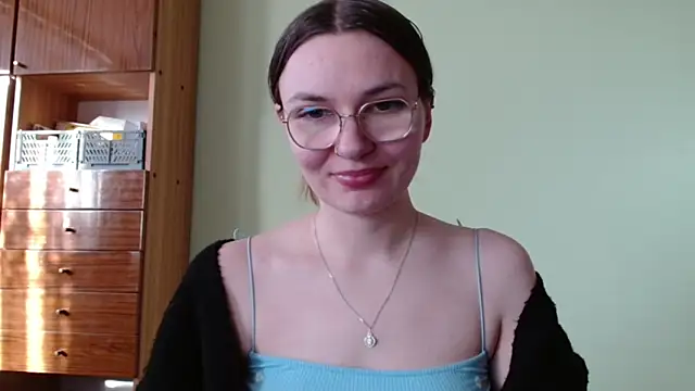 LooveELLYx online show from February 19, 2026, 2:25 pm