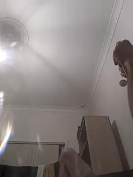 Snapshot of straightozgoesdwn chatting on September 13, 2025, 2:06 pm straightozgoesdwn online show from September 13, 2025, 2:06 pm